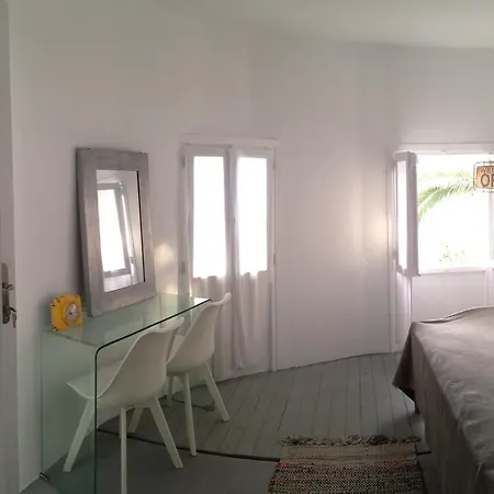 מלון Greek Goddess Boutique Weddings Emporio (Santorini)